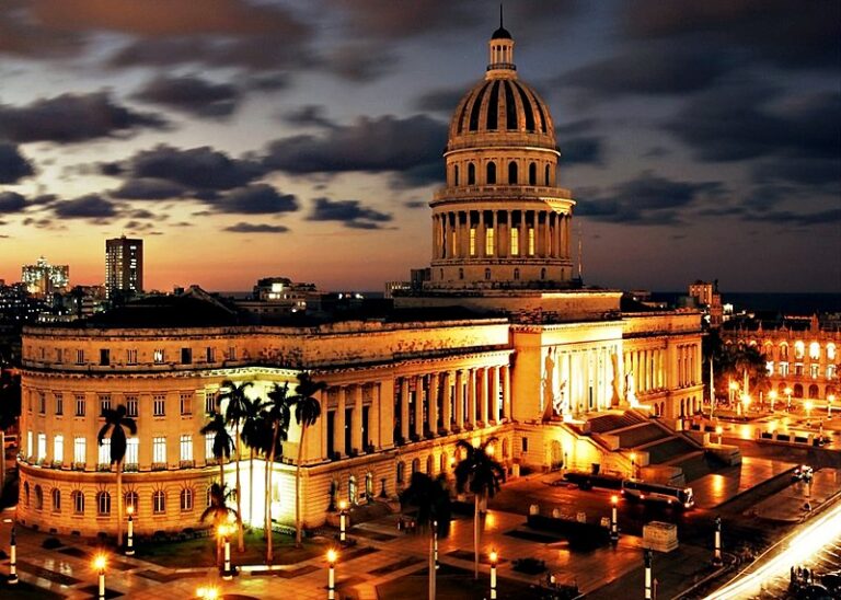 capitolio_de_noche